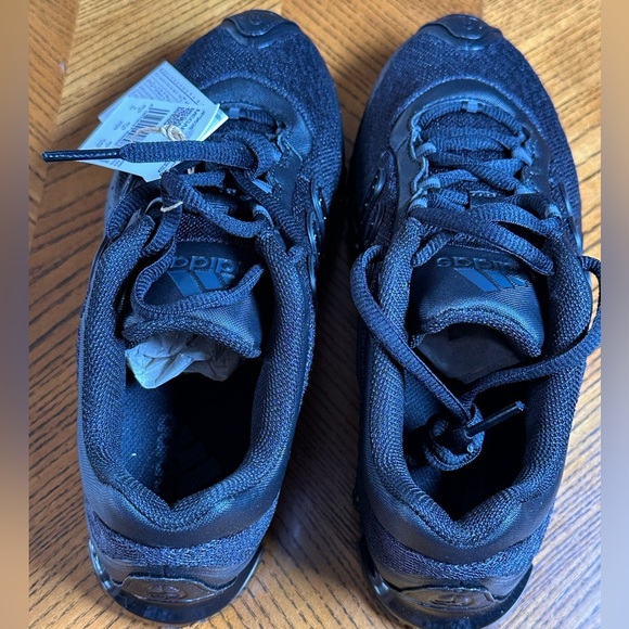 Adidas Original Sneakers
'Megaride' in Black - Picture 4 of 8